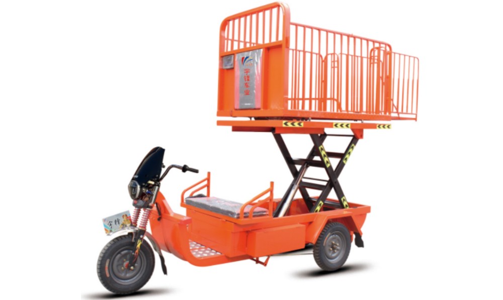 SJ-008牲畜周转升降车(可升高1.6m)